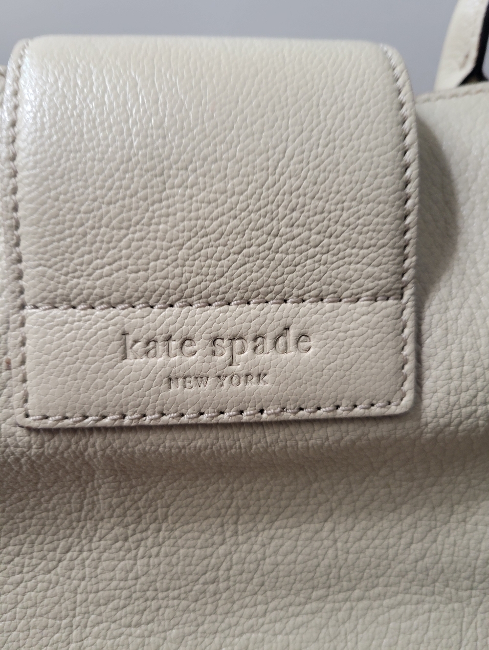 Kate Spade Leather - Bexley Maddox Satchel/ Shoulder Bag - Picture 3 of 11